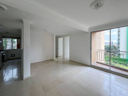 Apartamento en arriendo Antioquia Itagüí Yarumito 78 m2 Habitaciones 3 Baños 2 Garajes 1 Precio $2800000