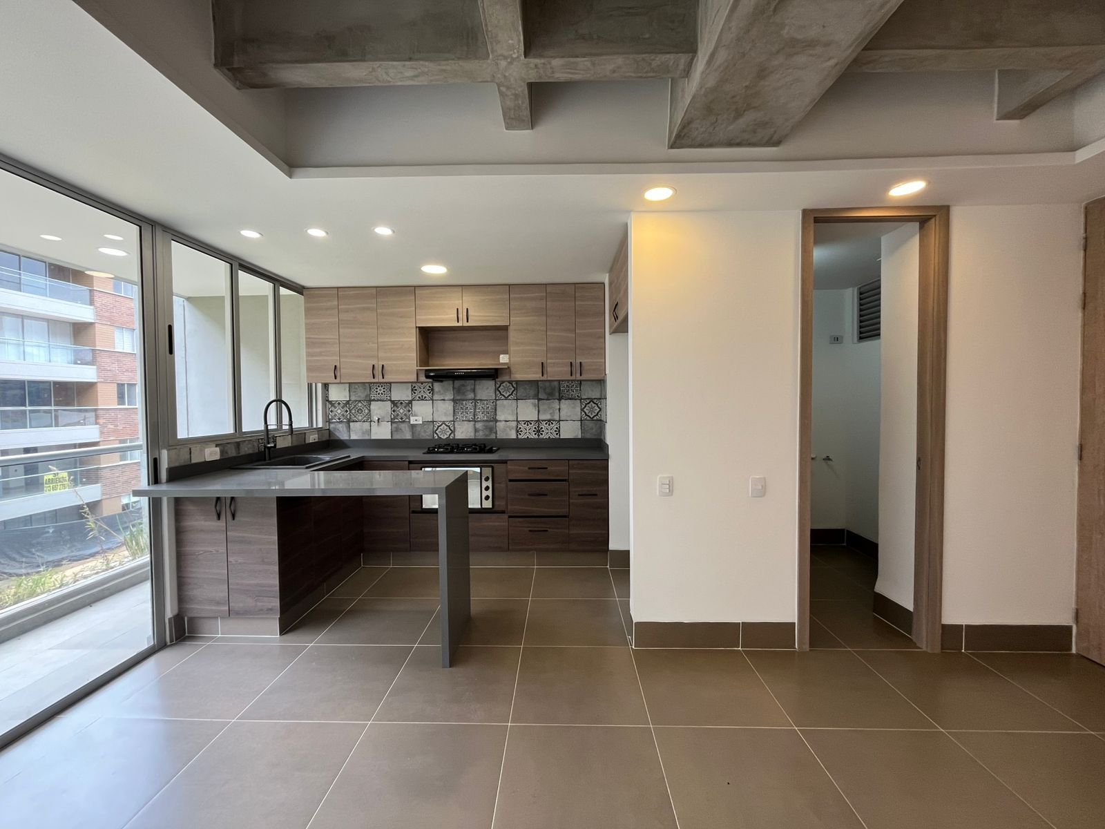 Apartamento en arriendo Antioquia La Ceja Centro 68 m2 Habitaciones 3 Baños 2 Garajes 1 Precio $2700000