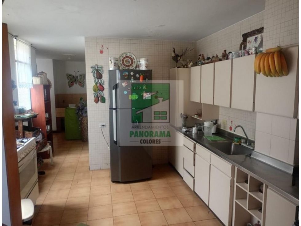 Casa en venta Antioquia Medellín Los Colores 256 m2 Habitaciones 5 Baños 5 Garajes 1 Precio $680000000