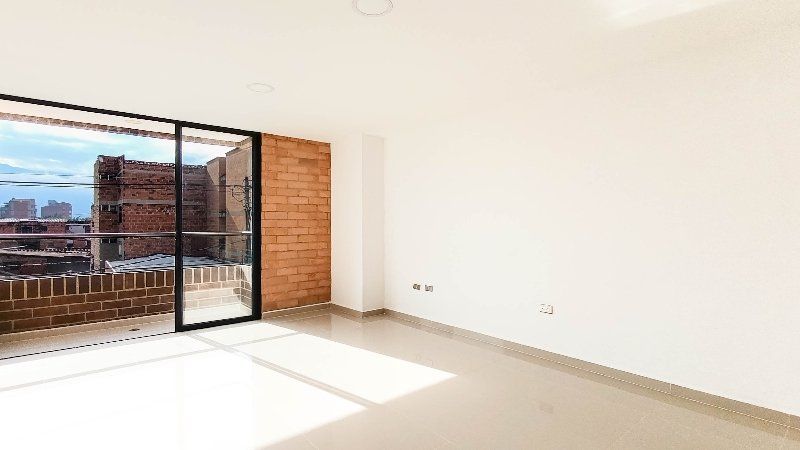 Apartamento en arriendo Antioquia Medellín Los Pinos 100 m2 Habitaciones 3 Baños 2 Garajes 1 Precio $2800000