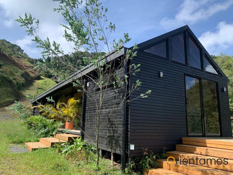 Finca en arriendo Antioquia La Ceja Centro 1150 m2 Habitaciones 2 Baños 2 Garajes 1 Precio $4600000