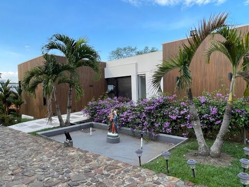 Casa Campestre en arriendo Risaralda Pereira Pereira 720 m2 Habitaciones 8 Baños 9 Garajes 5 Precio $8240000