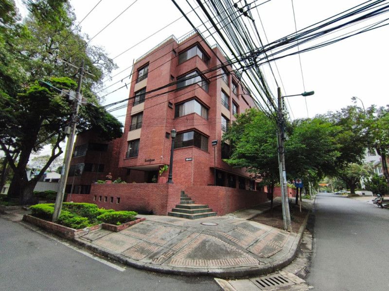 Local en venta Valle Del Cauca Cali San Fernando Viejo 61 m2 Habitaciones 0 Baños 2 Garajes 1 Precio $350000000