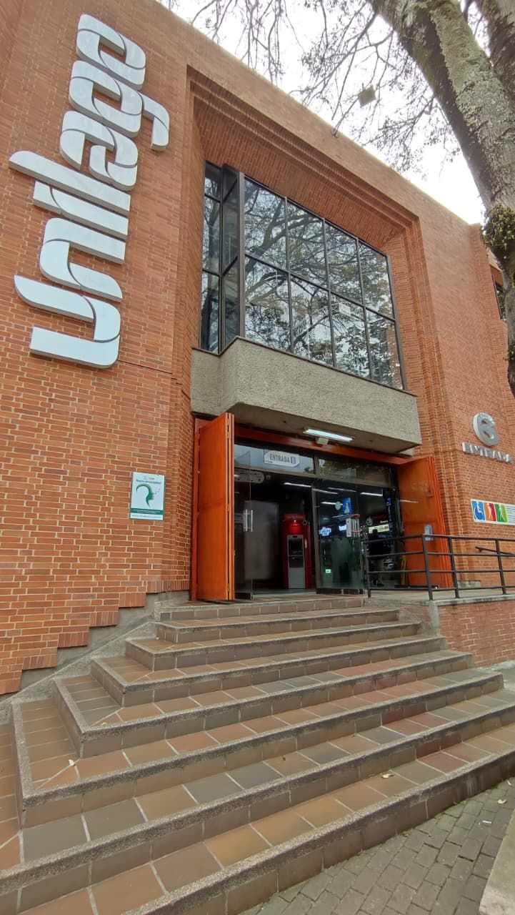 Local en arriendo Cundinamarca Bogotá Lago Gaitan 12 m2 Habitaciones 0 Baños 0 Garajes 0 Precio $4500000