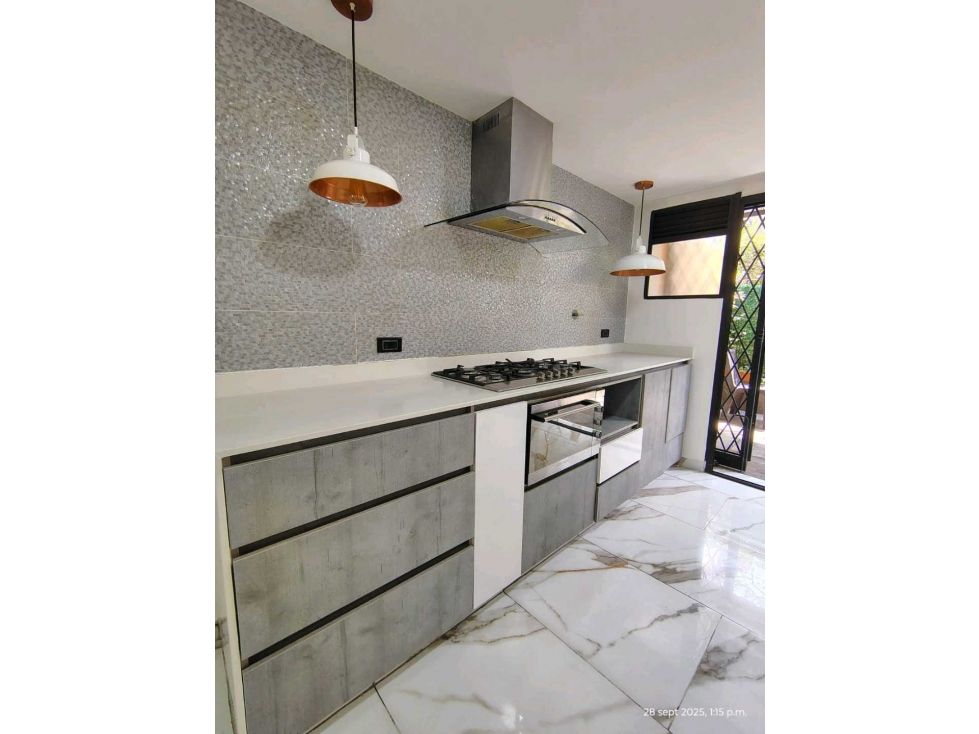 Casa en venta Antioquia Itagüí Santa Catalina 169 m2 Habitaciones 5 Baños 4 Garajes 1 Precio $950000000