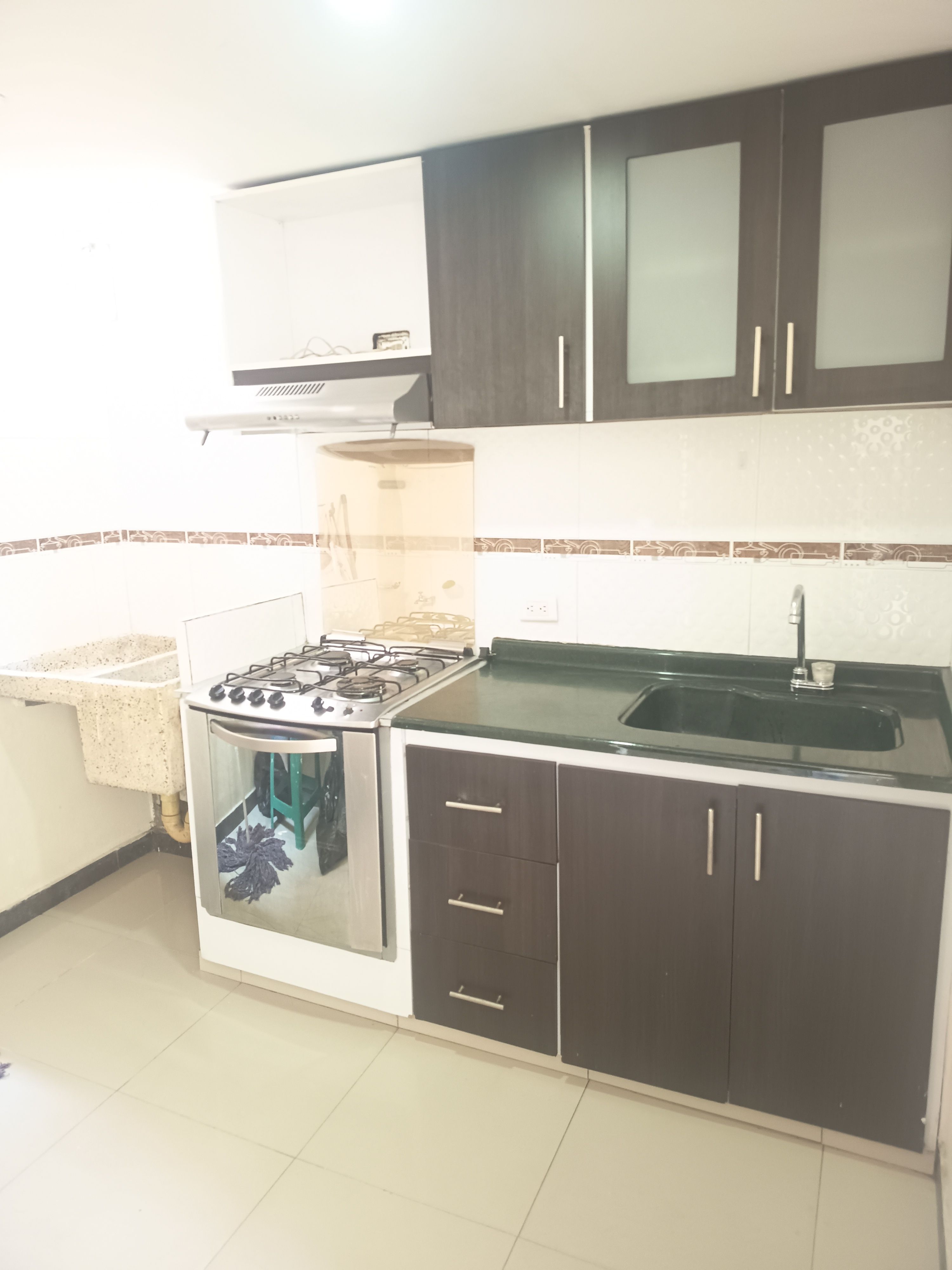 Apartamento en arriendo Valle Del Cauca Cali Metropolitano Del Norte 60 m2 Habitaciones 3 Baños 2 Garajes 0 Precio $1300000