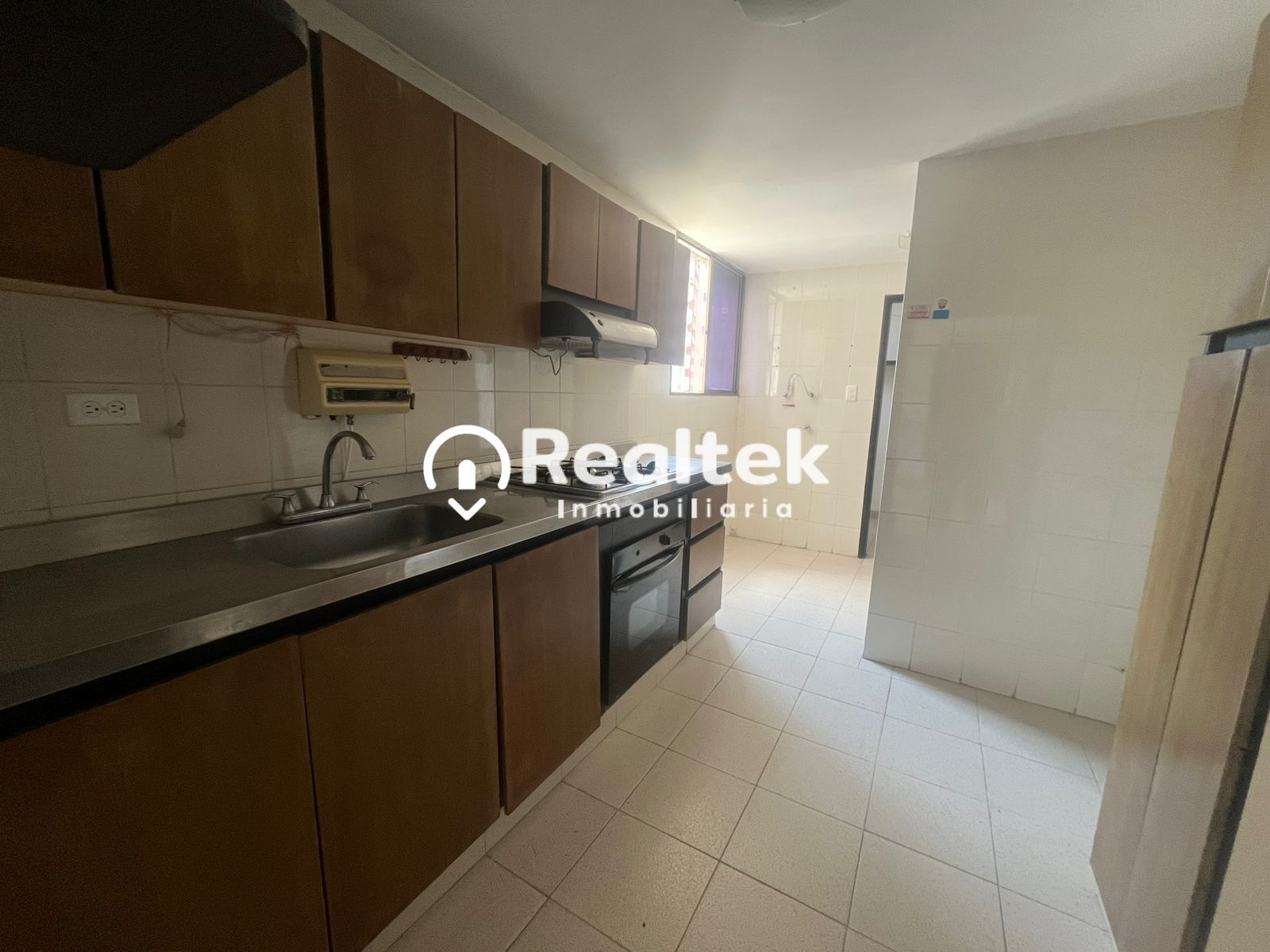 Apartamento en arriendo Atlántico Barranquilla Villa Country 115 m2 Habitaciones 3 Baños 2 Garajes 1 Precio $2400000