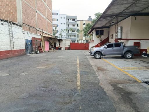 Lote en arriendo Antioquia Medellín Cuarta Brigada 600 m2 Habitaciones 0 Baños 1 Garajes 1 Precio $23000000