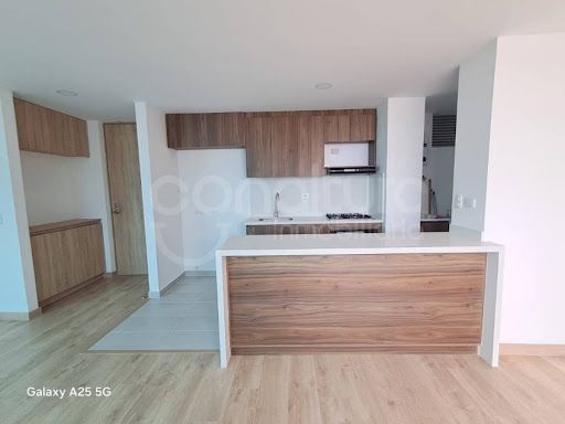 Apartamento en arriendo Antioquia Sabaneta Sabaneta 70 m2 Habitaciones 2 Baños 2 Garajes 1 Precio $2900000