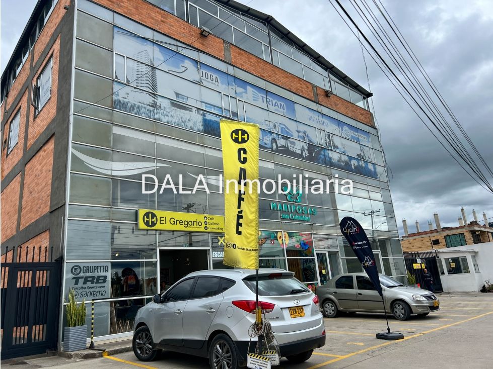 Local en venta Cundinamarca Cajicá Br Cratera 133 m2 Habitaciones 0 Baños 2 Garajes 0 Precio $439900000