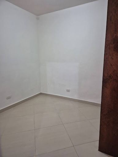 Casa en arriendo Antioquia Medellín Lorena 120 m2 Habitaciones 4 Baños 2 Garajes 0 Precio $3000000