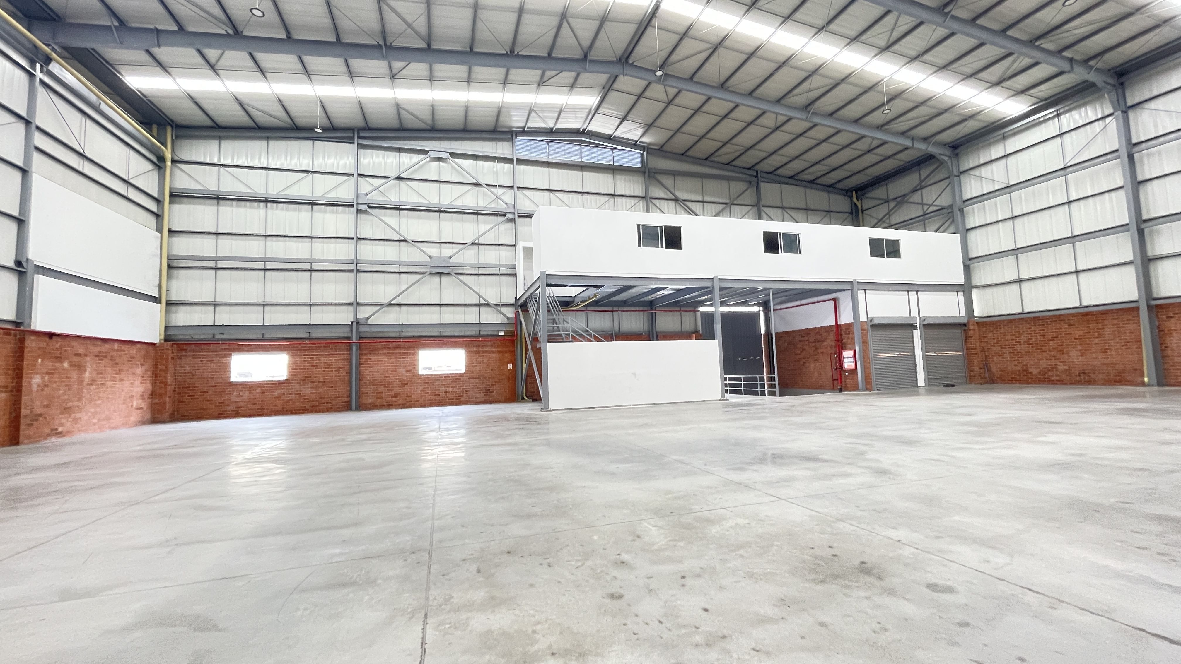 Bodega en venta Valle Del Cauca Cali Ciudad Los Álamos 1030 m2 Habitaciones 0 Baños 4 Garajes 6 Precio $3150000000