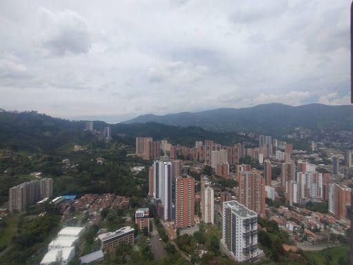 Apartamento en arriendo Antioquia Sabaneta Vereda La Doctora 83 m2 Habitaciones 3 Baños 2 Garajes 1 Precio $3300000