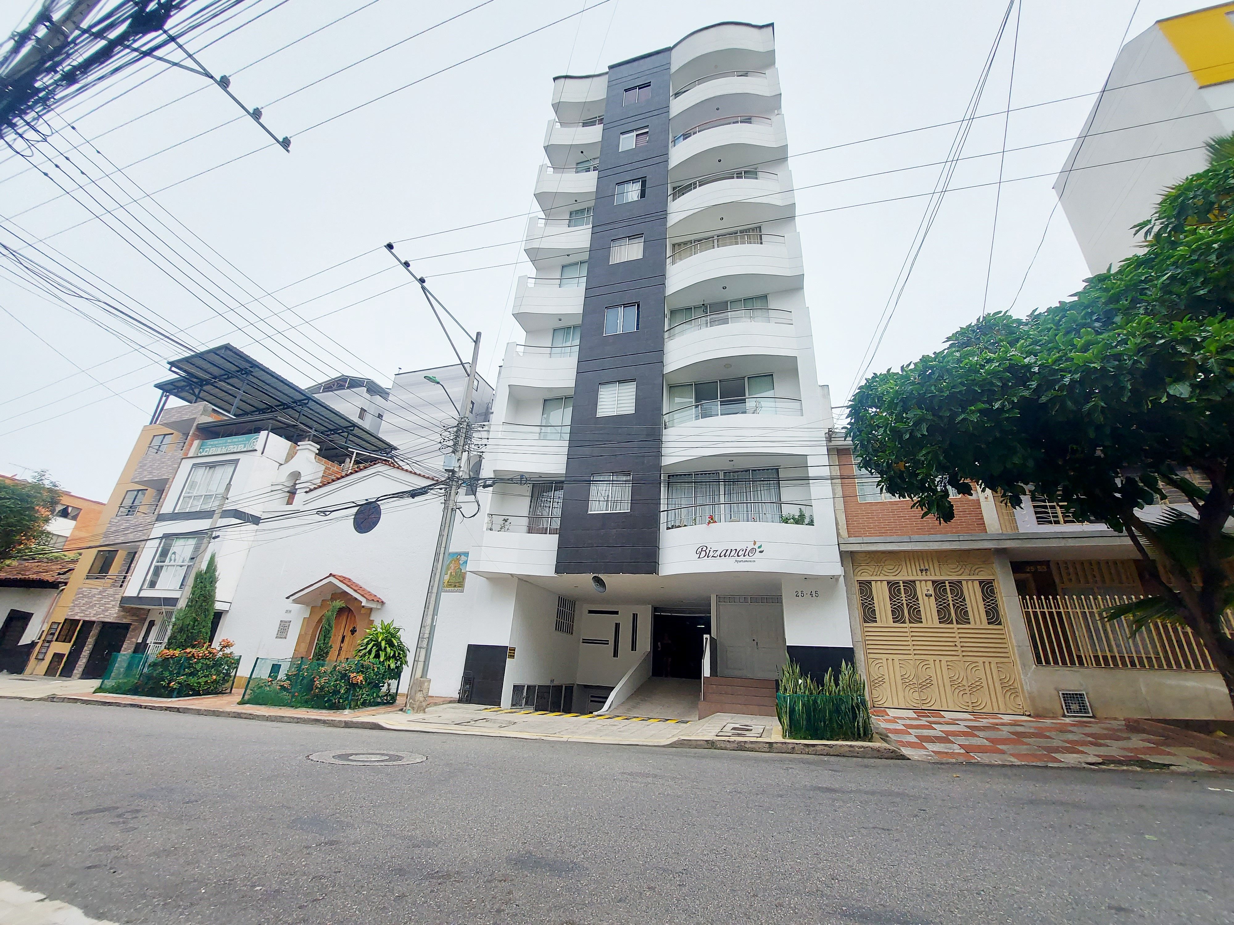 Apartaestudio en arriendo Santander Bucaramanga San Francisco 30 m2 Habitaciones 1 Baños 1 Garajes 1 Precio $1170000
