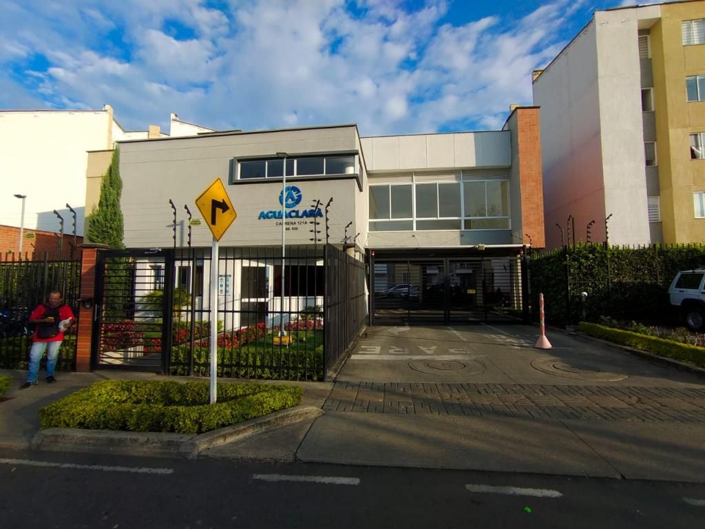 Apartamento en arriendo Valle Del Cauca Cali Junín 60 m2 Habitaciones 3 Baños 2 Garajes 1 Precio $1100000