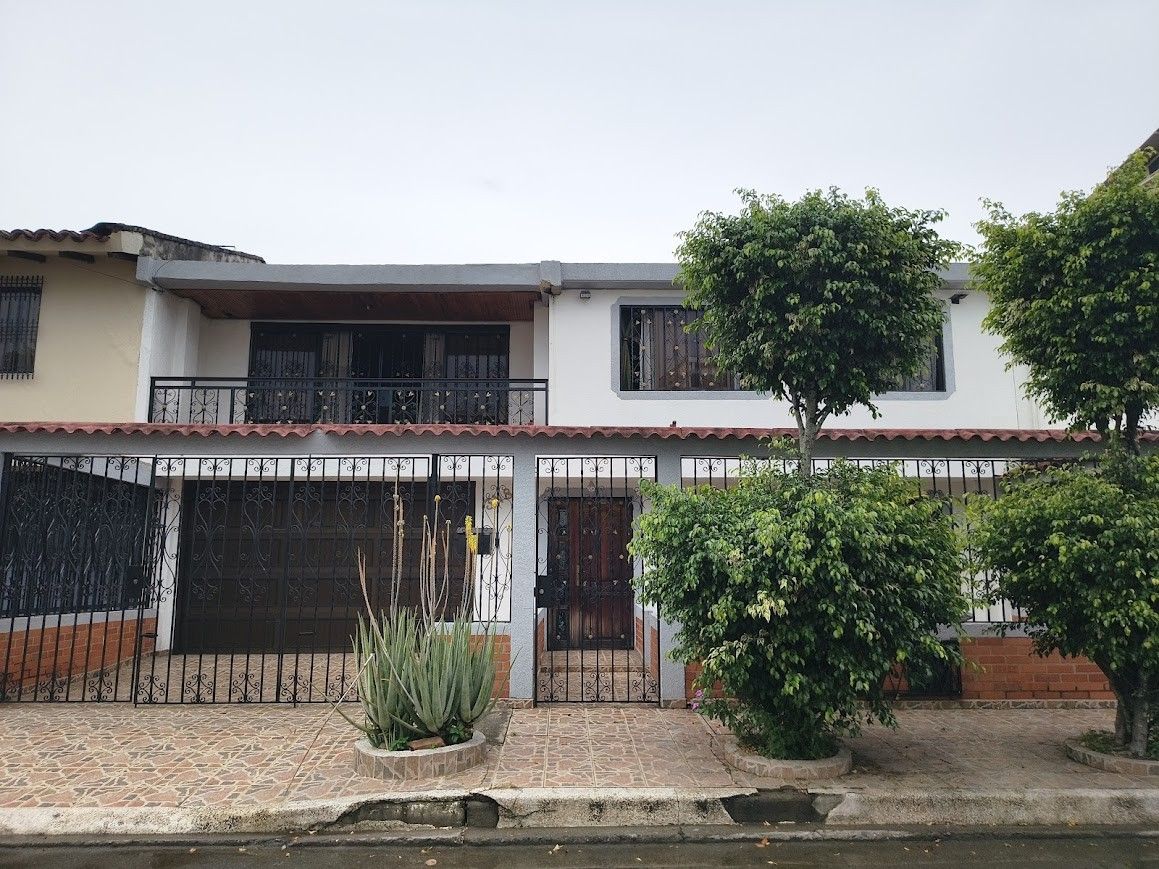 Casa en venta Valle Del Cauca Cali Vipasa 374 m2 Habitaciones 6 Baños 5 Garajes 2 Precio $815000000