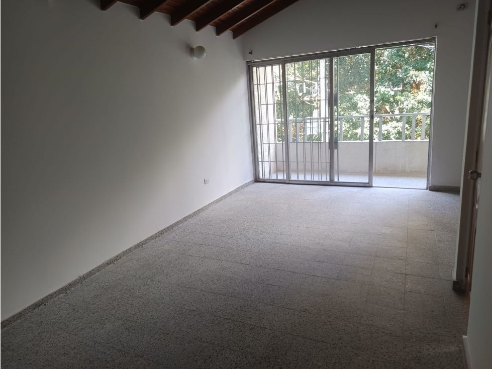 Apartamento en venta Antioquia Medellín La Floresta 101 m2 Habitaciones 3 Baños 2 Garajes 0 Precio $720000000