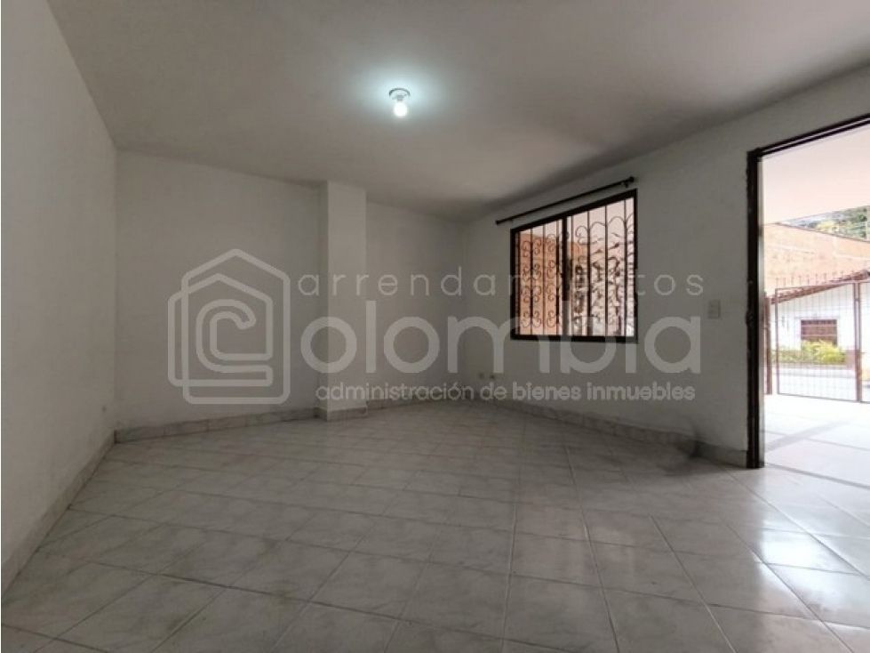 Casa en arriendo Antioquia Envigado San José 110 m2 Habitaciones 4 Baños 2 Garajes 1 Precio $2300000