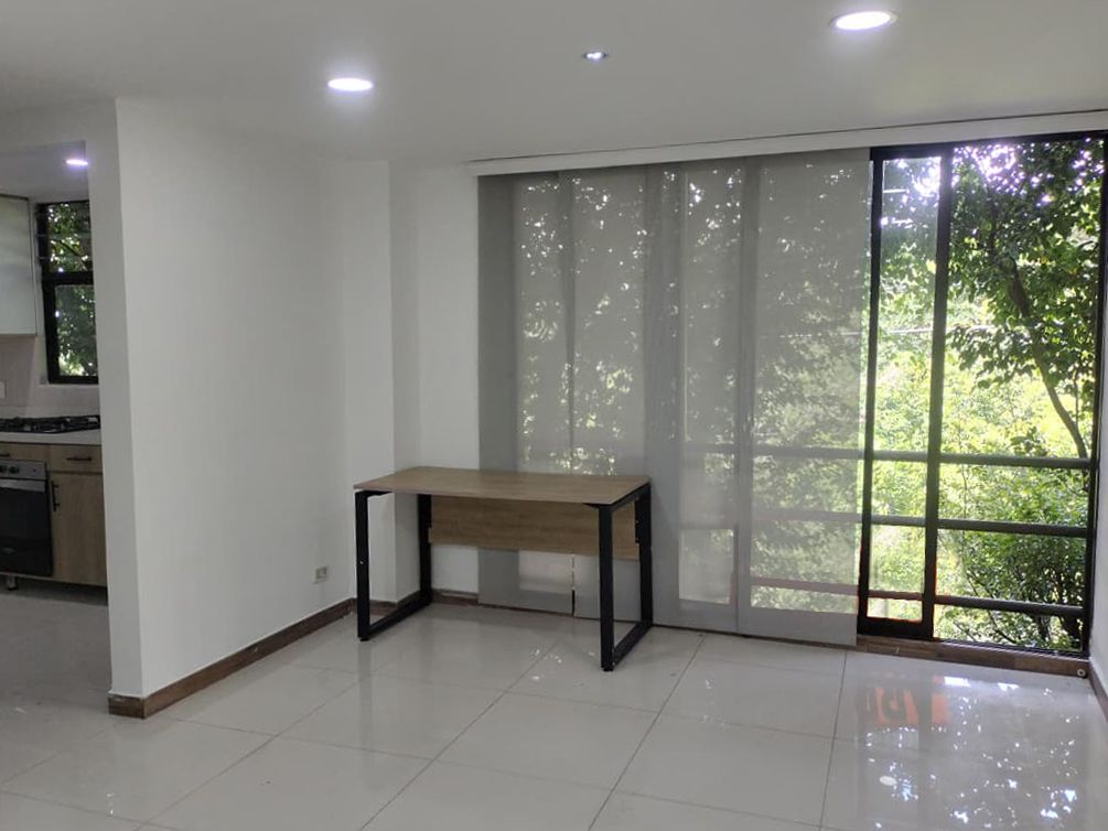 Casa en arriendo Antioquia Medellín San Diego 120 m2 Habitaciones 4 Baños 4 Garajes 2 Precio $4650000