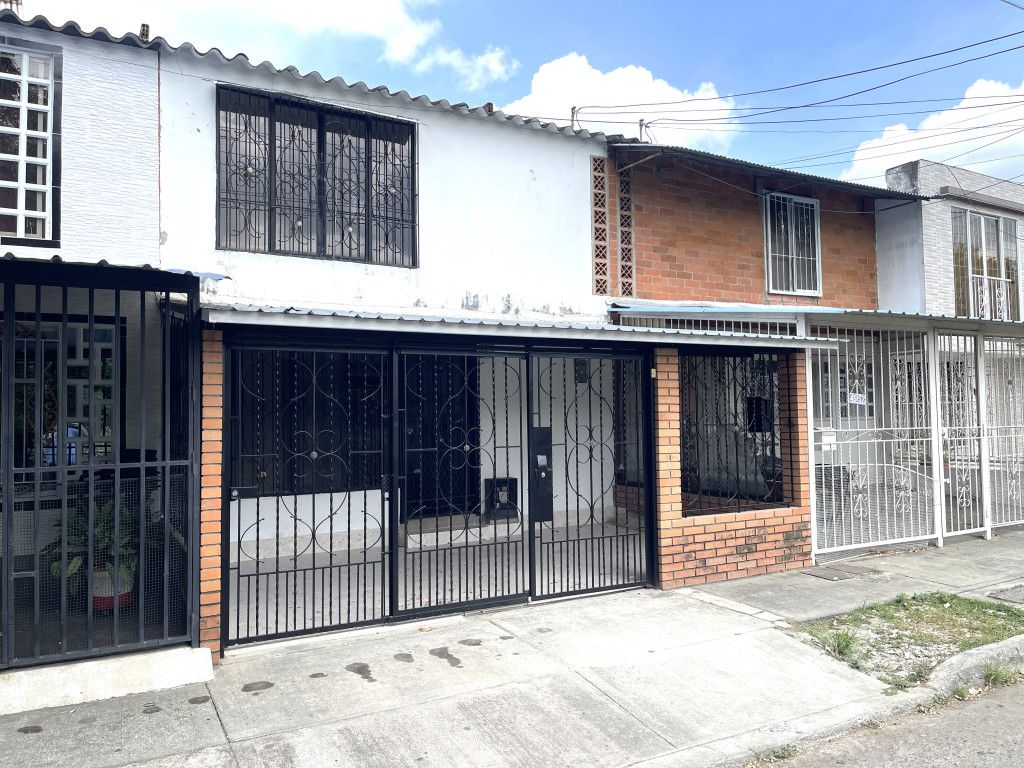 Casa en arriendo Valle Del Cauca Palmira Poblado De Confaunión 60 m2 Habitaciones 3 Baños 2 Garajes 1 Precio $1000000