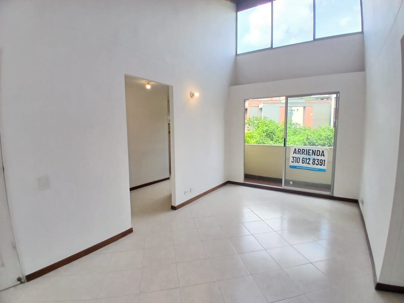 Apartamento en arriendo Antioquia Envigado La Mesa 65 m2 Habitaciones 3 Baños 2 Garajes 1 Precio $3000000
