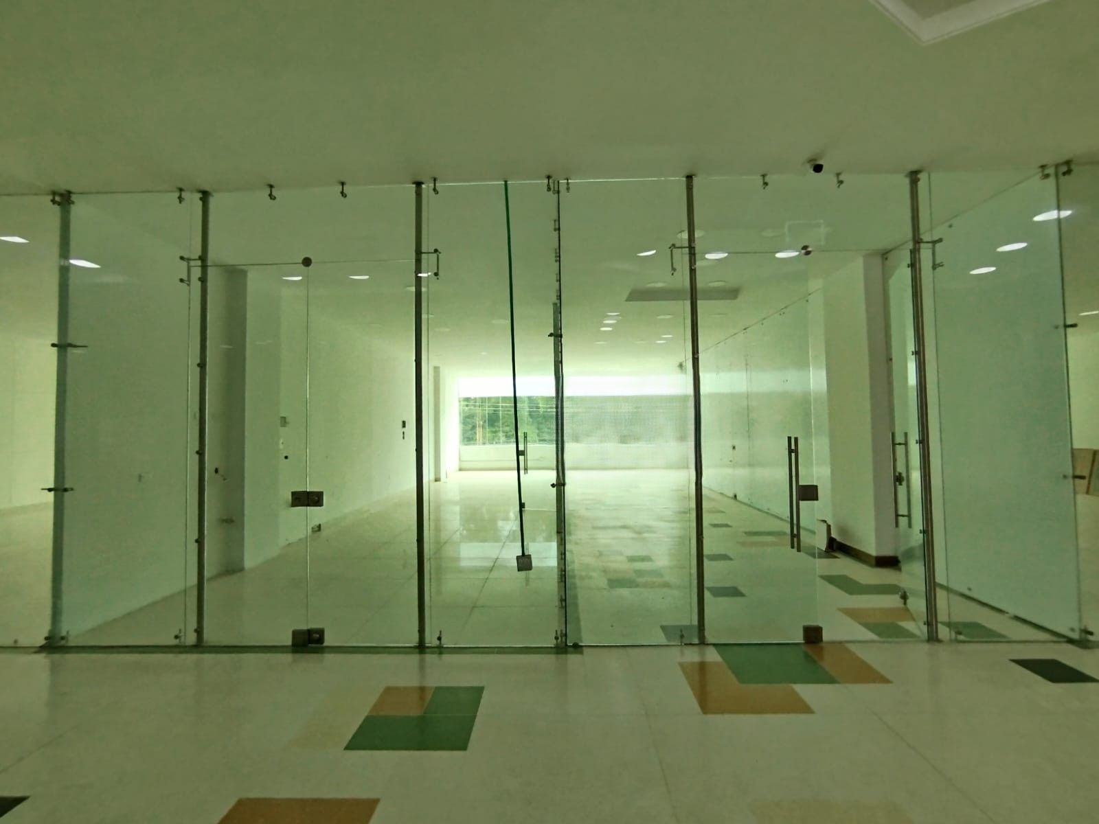 Local en arriendo Antioquia Marinilla La Industrial 110 m2 Habitaciones 0 Baños 0 Garajes 2 Precio $7000000