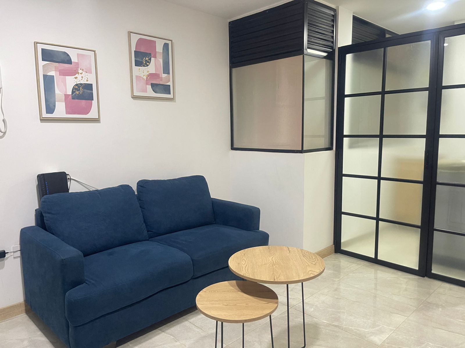 Apartamento en arriendo o venta Antioquia Sabaneta Calle Larga 51 m2 Habitaciones 2 Baños 1 Garajes 0 Precio venta $365000000 Precio arriendo $3300000