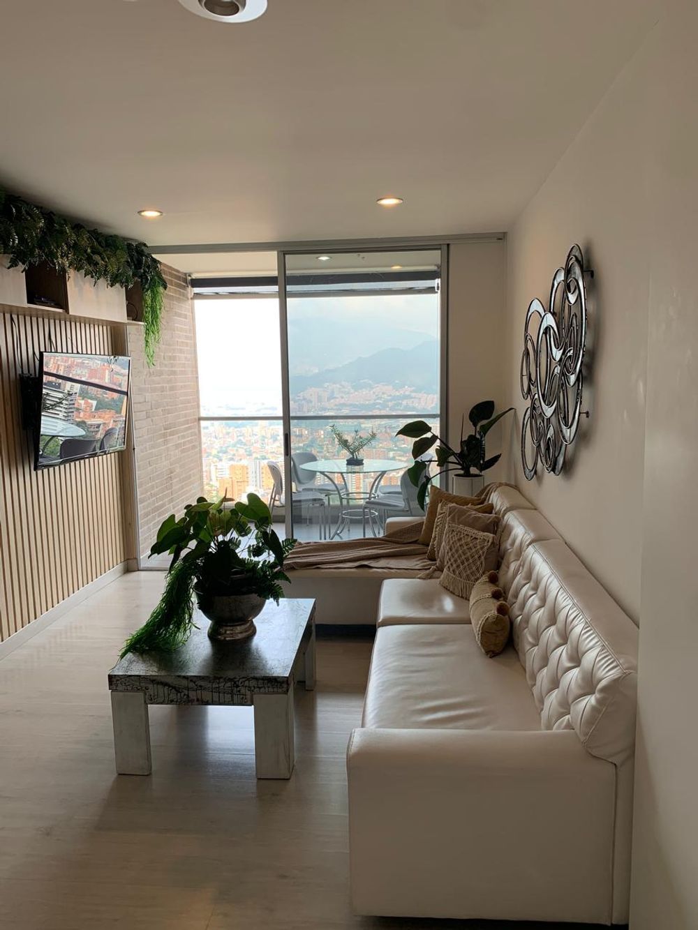 Apartamento en venta Antioquia Envigado Zúñiga 90 m2 Habitaciones 2 Baños 2 Garajes 2 Precio $532000000