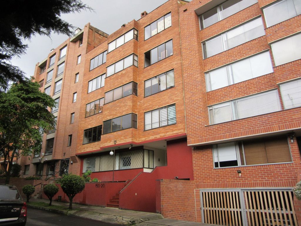 Apartamento en arriendo Cundinamarca Bogotá Cedro Salazar 60 m2 Habitaciones 2 Baños 1 Garajes 1 Precio $1940210