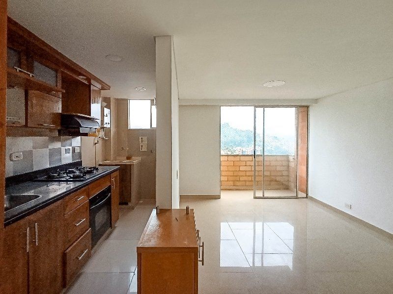 Apartamento en arriendo Antioquia Medellín Altavista 74 m2 Habitaciones 3 Baños 2 Garajes 1 Precio $3000000