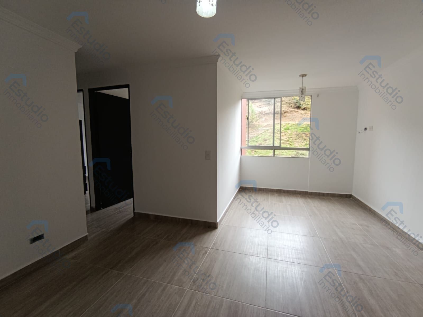Apartamento en arriendo Antioquia Bello El Mirador 54 m2 Habitaciones 3 Baños 2 Garajes 1 Precio $1400000