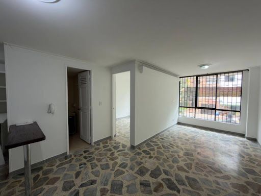Apartaestudio en arriendo Antioquia Medellín Laureles 45 m2 Habitaciones 1 Baños 1 Garajes 1 Precio $2450000