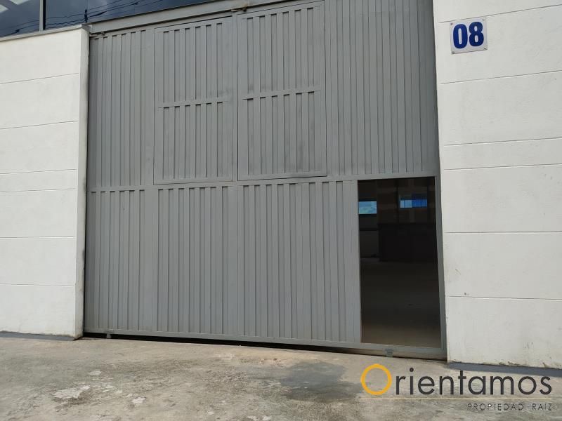 Bodega en arriendo Antioquia La Estrella La Tablaza 736 m2 Habitaciones 0 Baños 5 Garajes 0 Precio $24900000