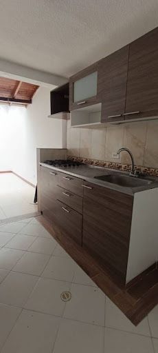 Casa en arriendo Antioquia Medellín Betania 90 m2 Habitaciones 3 Baños 2 Garajes 1 Precio $3000000