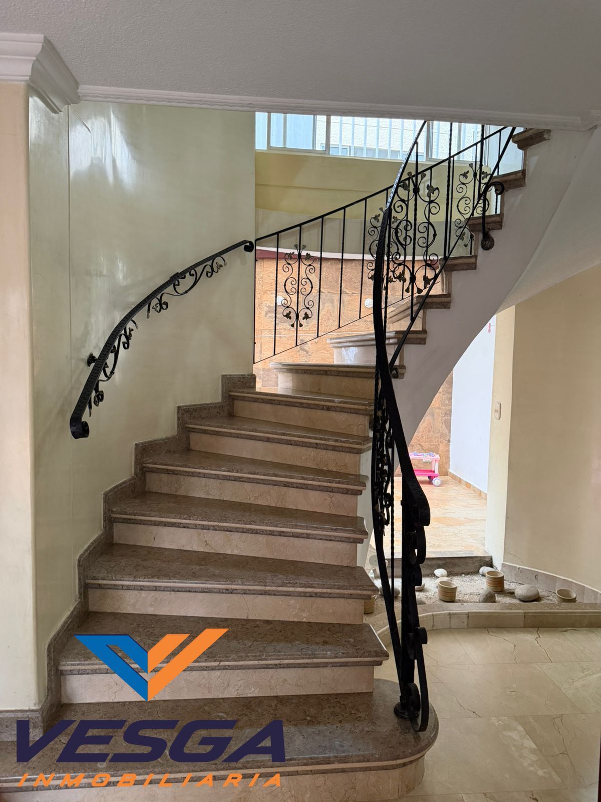 Casa en arriendo Santander Floridablanca Santa Ana 275 m2 Habitaciones 4 Baños 4 Garajes 2 Precio $5950000