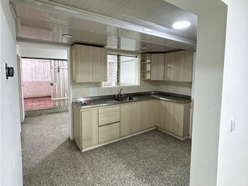 Apartamento en arriendo Antioquia Sabaneta Santa Ana 85 m2 Habitaciones 2 Baños 1 Garajes 0 Precio $2900000