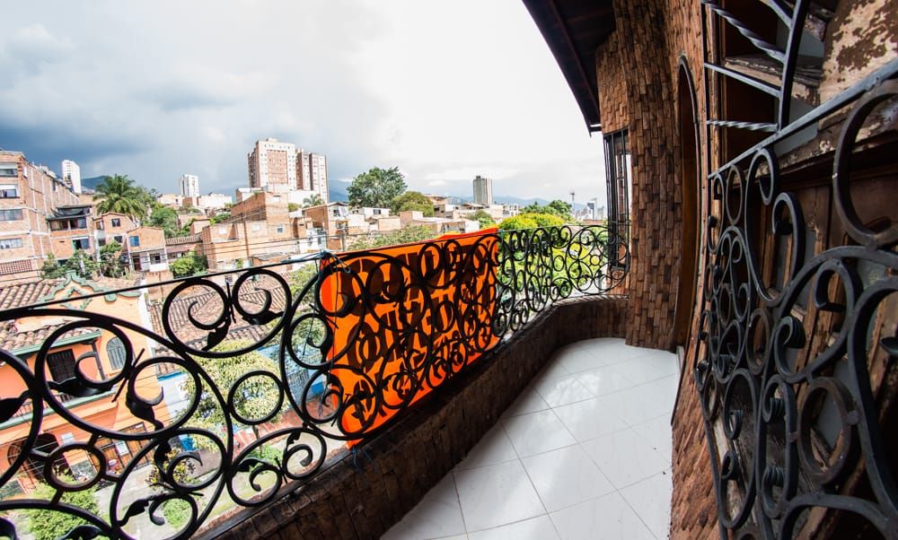 Casa en arriendo o venta Antioquia Medellín Calle Nueva 85 m2 Habitaciones 2 Baños 2 Garajes 0 Precio venta $360000000 Precio arriendo $2200000