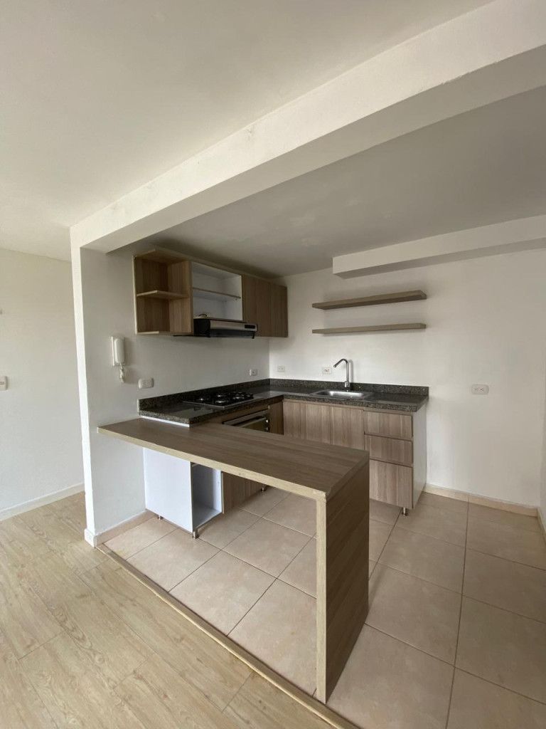 Apartamento en arriendo Cundinamarca Madrid Conjunto Residencial Boreal 55 m2 Habitaciones 3 Baños 2 Garajes 1 Precio $1100000