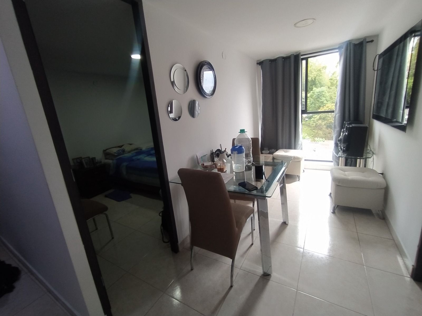 Apartamento en arriendo Antioquia Medellín Urbanizacion Manesa 63 m2 Habitaciones 2 Baños 1 Garajes 1 Precio $1600000