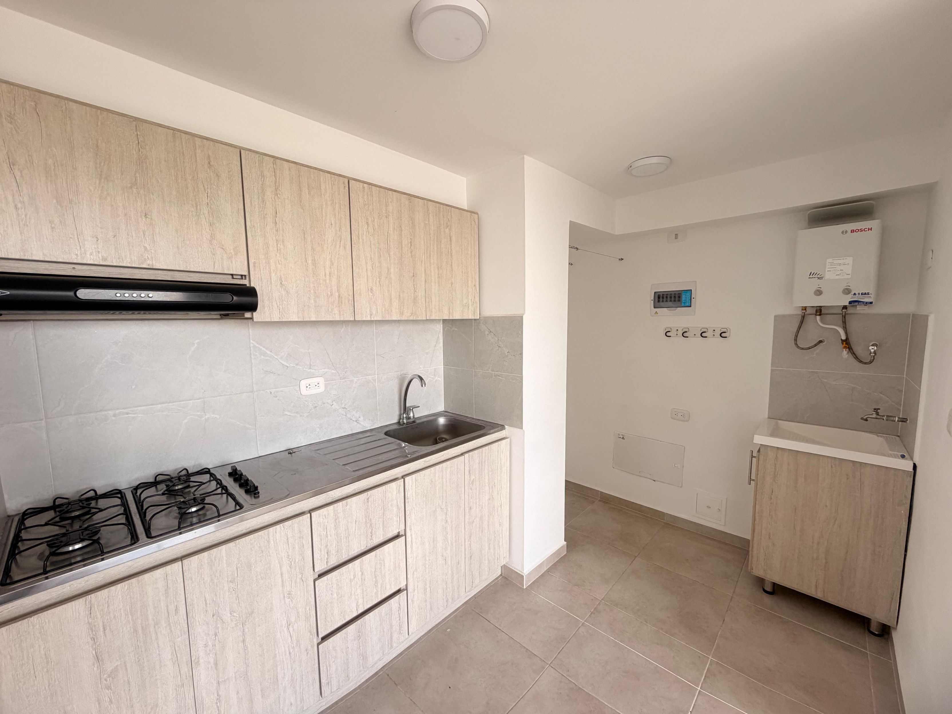 Apartamento en arriendo Risaralda Pereira Pereira 55 m2 Habitaciones 2 Baños 2 Garajes 1 Precio $1600000
