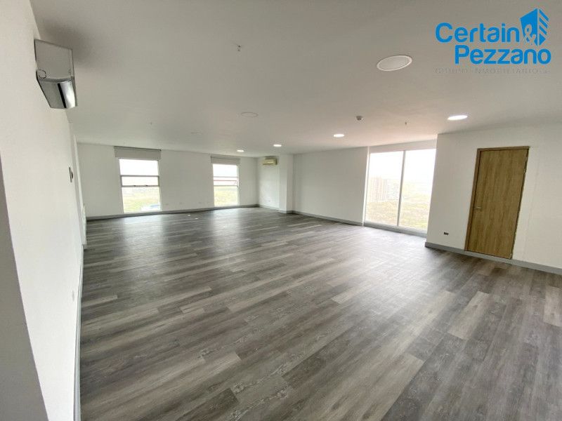 Oficina en arriendo Atlántico Barranquilla Villa Santos 80 m2 Habitaciones 0 Baños 1 Garajes 1 Precio $7163200