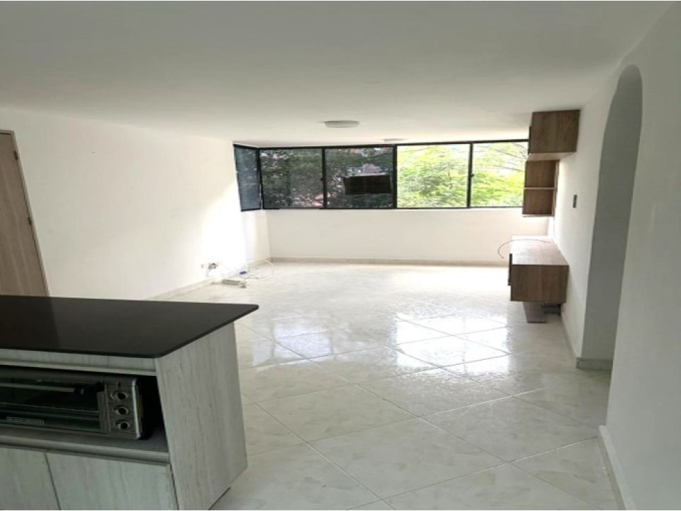 Apartamento en venta Antioquia Medellín Ub Loyola 74 m2 Habitaciones 3 Baños 1 Garajes 0 Precio $395000000