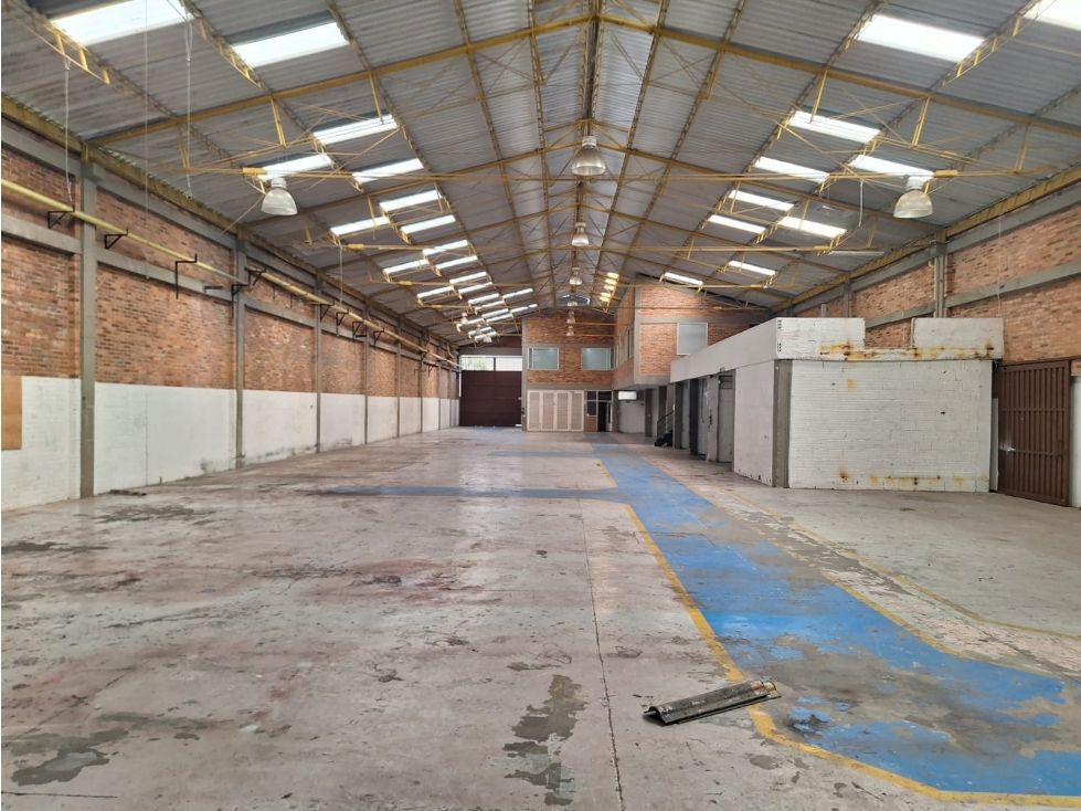 Bodega en arriendo Cundinamarca Bogotá Los Monjes 1265 m2 Habitaciones 0 Baños 10 Garajes 4 Precio $38000000