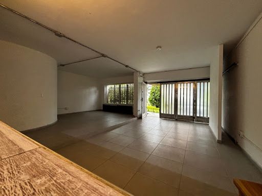Casa en arriendo Antioquia Medellín La Castellana 302 m2 Habitaciones 8 Baños 10 Garajes 1 Precio $13800000
