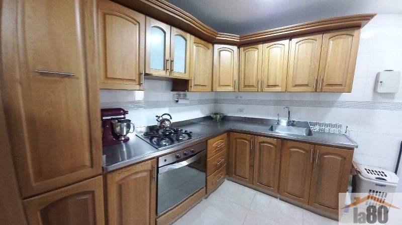 Apartamento en venta Antioquia Medellín La Floresta 90 m2 Habitaciones 3 Baños 2 Garajes 0 Precio $700000000