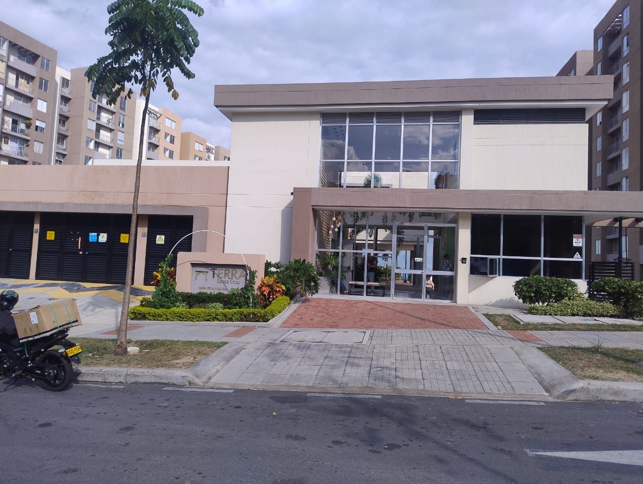 Apartamento en arriendo Tolima Ibagué Cr Tejares 59 m2 Habitaciones 3 Baños 2 Garajes 1 Precio $1300000