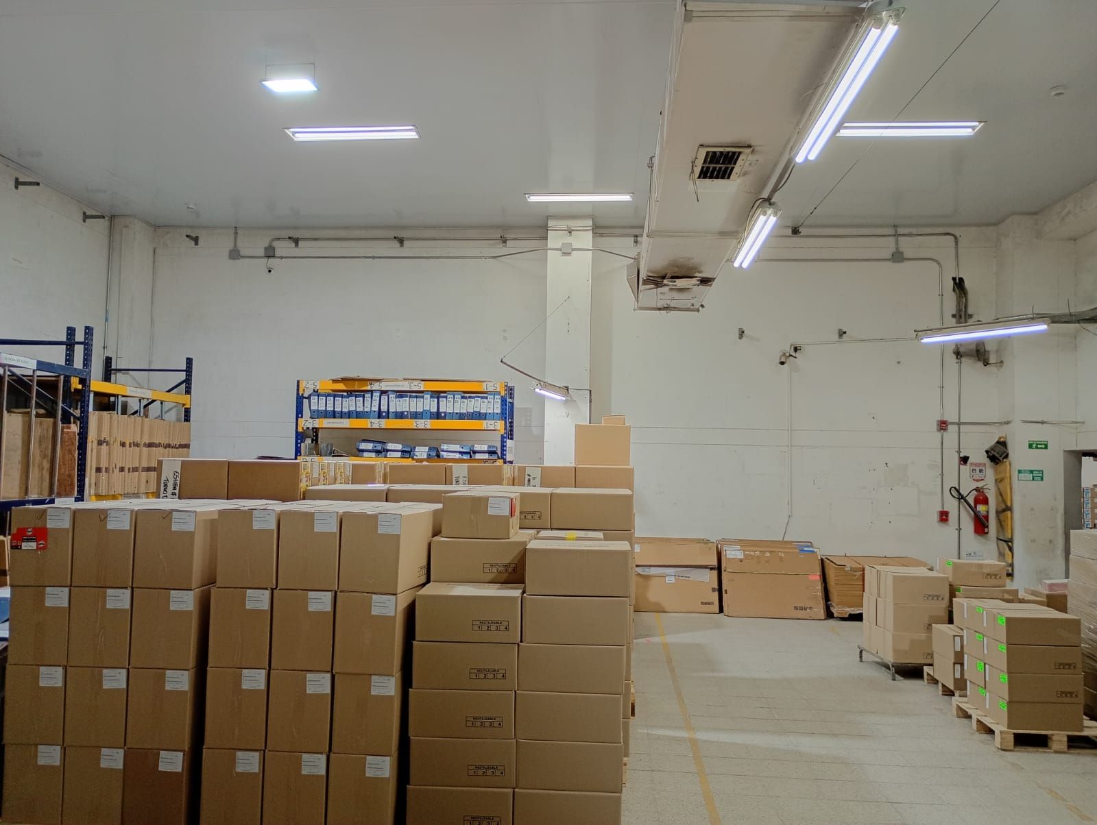 Bodega en venta Antioquia Medellín San Diego 1500 m2 Habitaciones 0 Baños 6 Garajes 6 Precio $13800000000