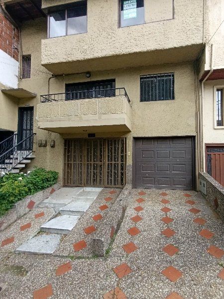 Apartamento en arriendo Antioquia Medellín Santa Monica 100 m2 Habitaciones 4 Baños 4 Garajes 0 Precio $3000000