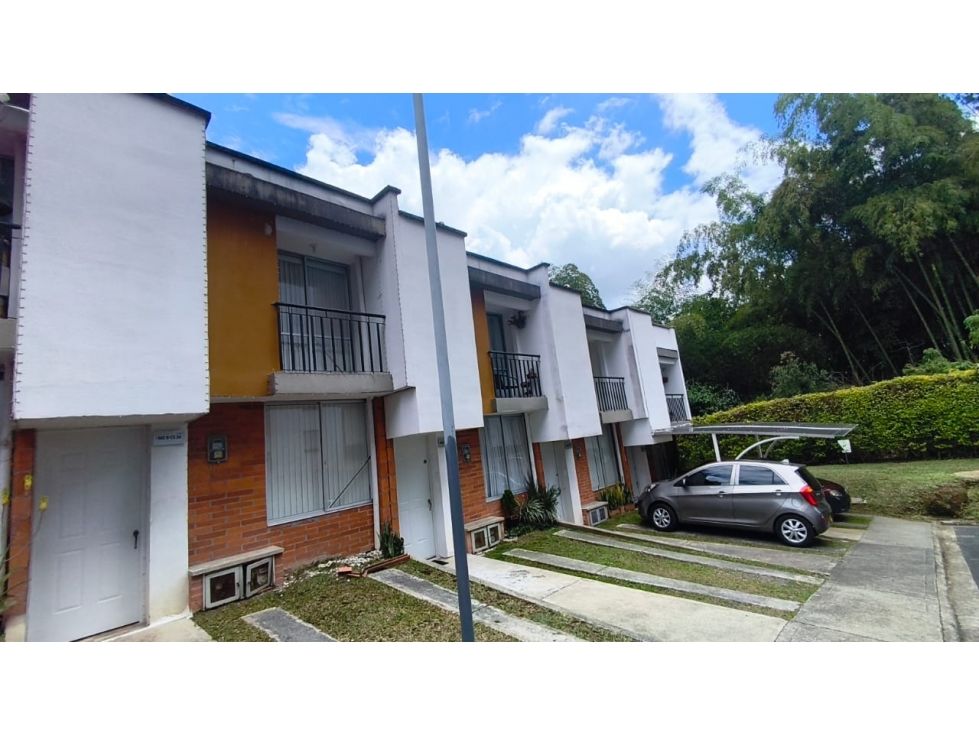 Casa en arriendo Risaralda Dosquebradas Ub Los Rosales 72 m2 Habitaciones 3 Baños 3 Garajes 1 Precio $1400000