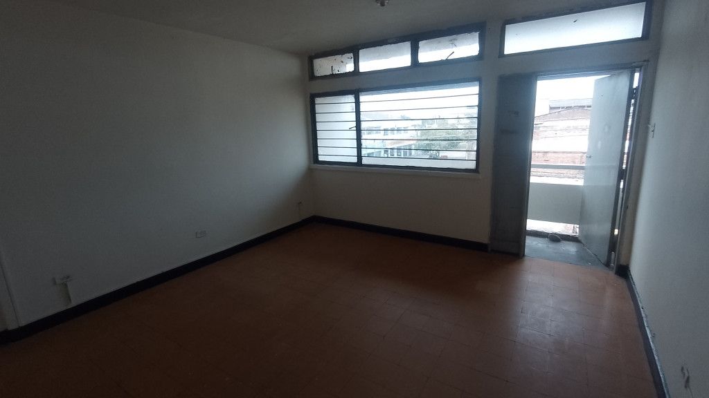 Apartaestudio en arriendo Valle Del Cauca Cali El Hoyo 45 m2 Habitaciones 1 Baños 1 Garajes 0 Precio $450000